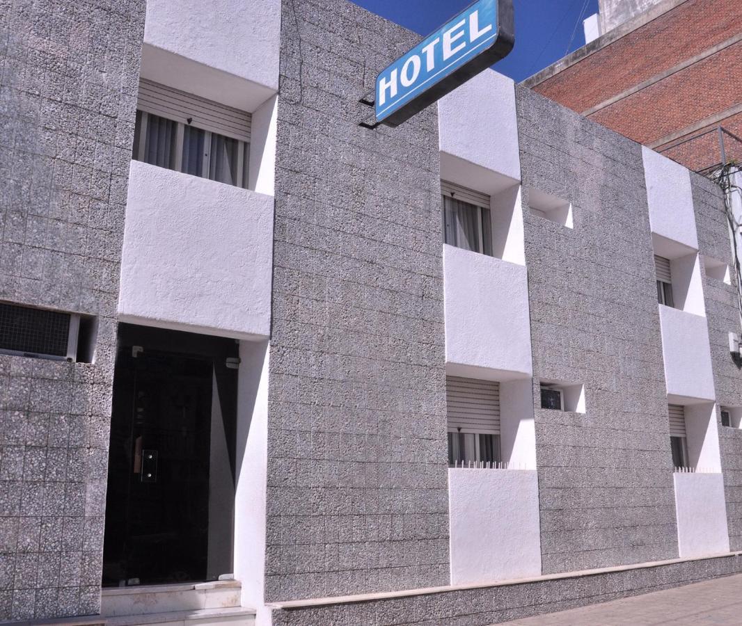 Hotel Del Norte Artigas Exteriör bild